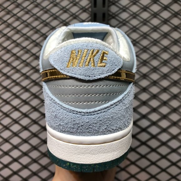 NIKE SB Dunk Low-top sneakers